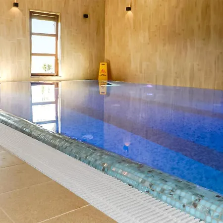 2 Bedroom In شقة *